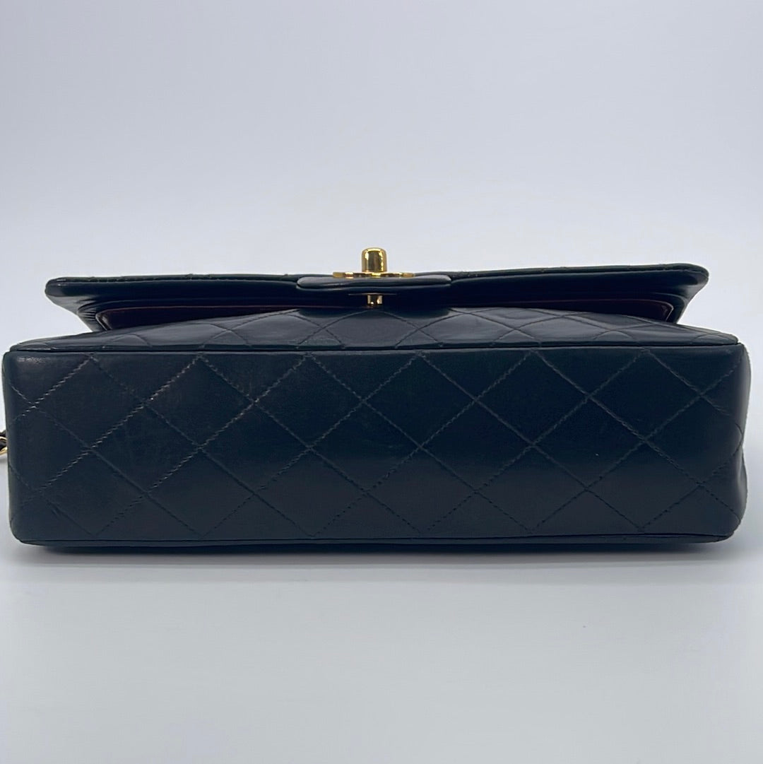 Preloved Vintage CHANEL Black Lambskin Medium Double Flap Matelasse Chain Shoulder Bag 2002887 032223. ** DEAL *** - $1000