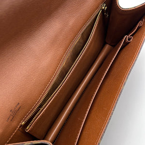 Vintage Louis Vuitton Monogram Pochette Dame Clutch Bag GM - AWL2411 –  LuxuryPromise