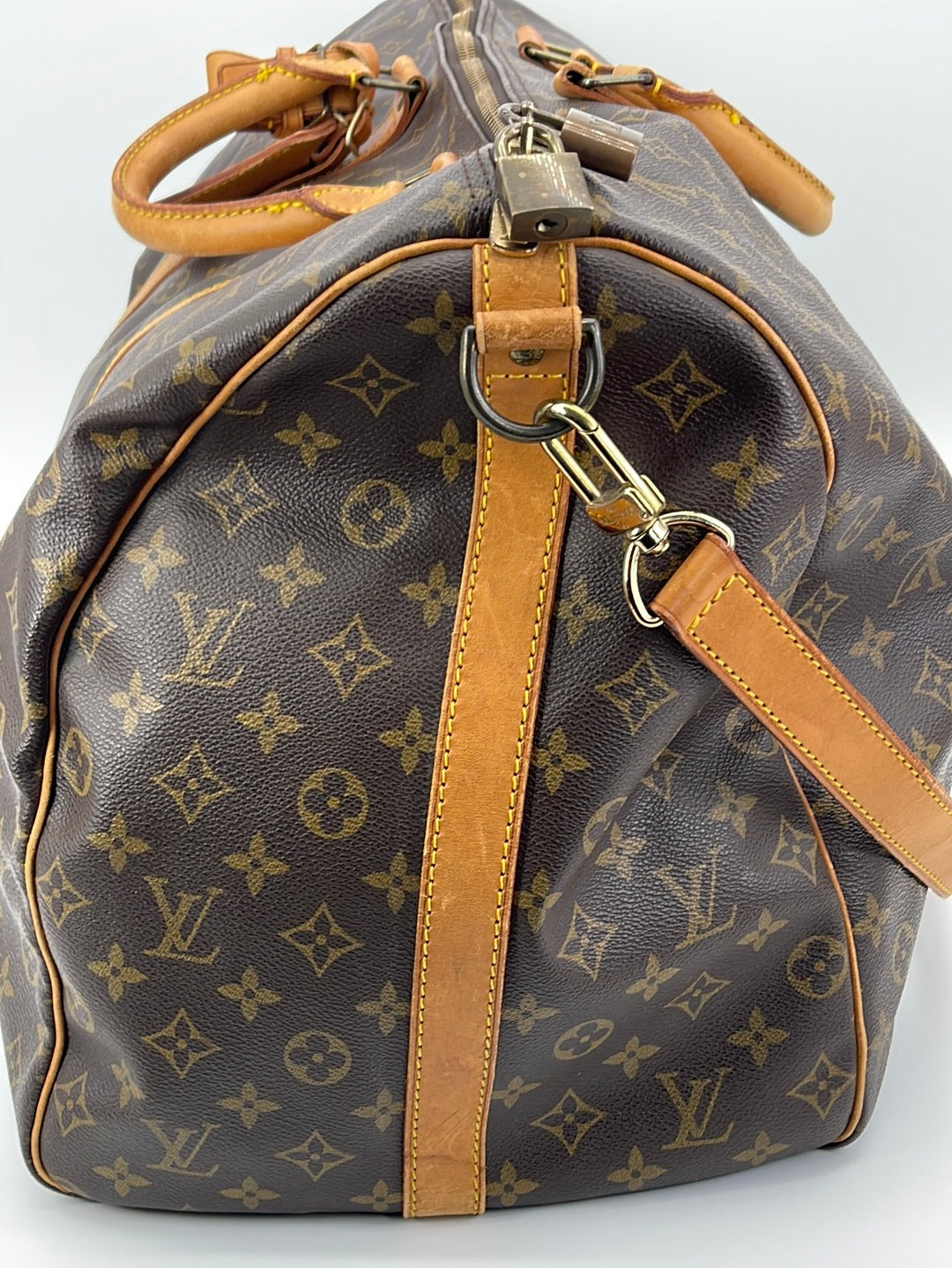 Vintage Louis Vuitton Keepall 60 Monogram Bandolier Bag MI8912 041223 *** LIGHTENING DEAL ***
