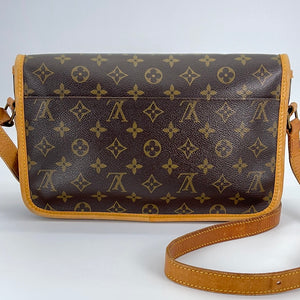 Preloved Louis Vuitton Monogram Gibciere MM Crossbody Bag AR0991 031123