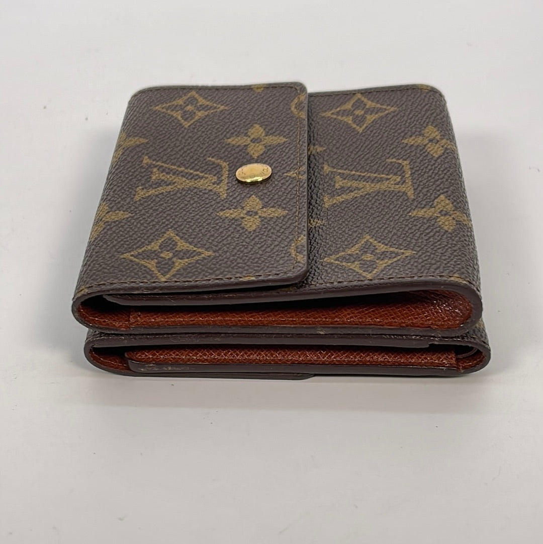 Louis Vuitton '02 Epi 'Elise' Tri-Fold Compact Wallet – The Little Bird